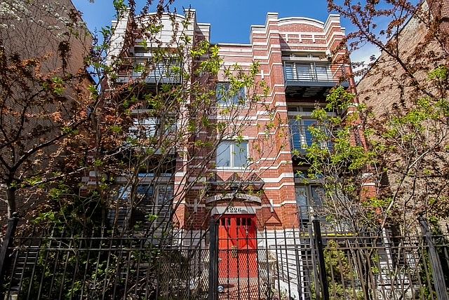 1st image of 4226 N Ashland Ave APT 3B