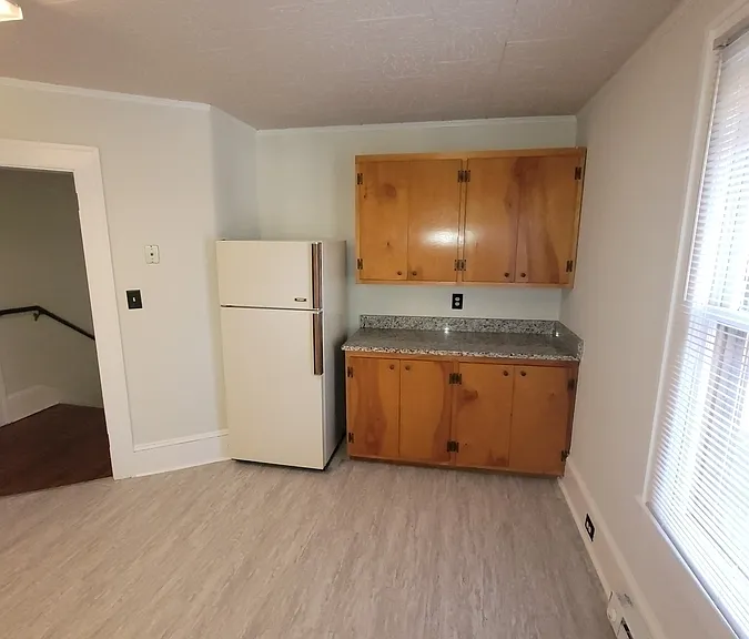 812 West St #3 — Photo 3