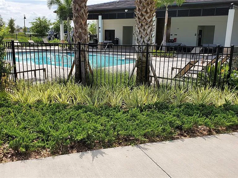 7361 Alpine Butterfly Ln — Photo 18