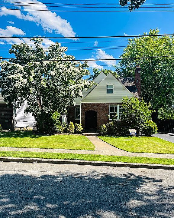 1st image of 794 Wallace Ave
