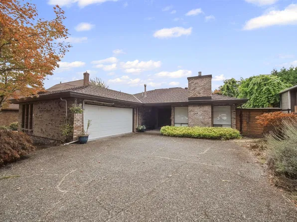 16108 13a Ave, Surrey, BC V4A 6W5
