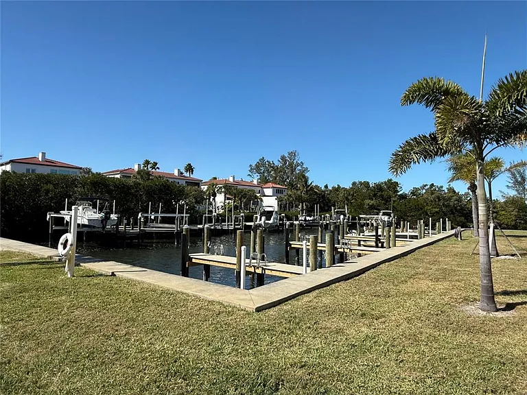 3330 Gulf Of Mexico Dr #202-D — Photo 19