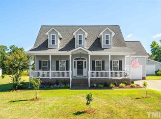 35 Linnett Ct, Youngsville, NC 27596