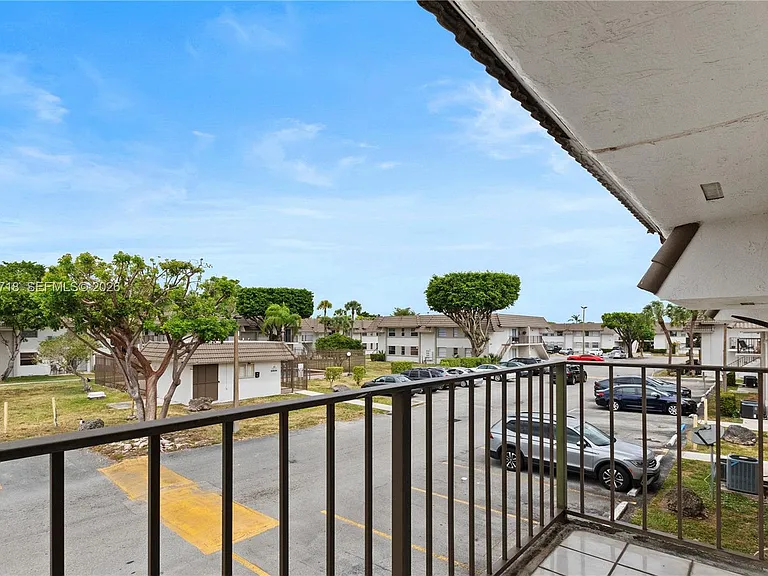 7011 SW 129th Ave #5 — Photo 12