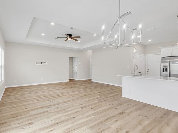 5th image of 8681 Rio Vista Dr