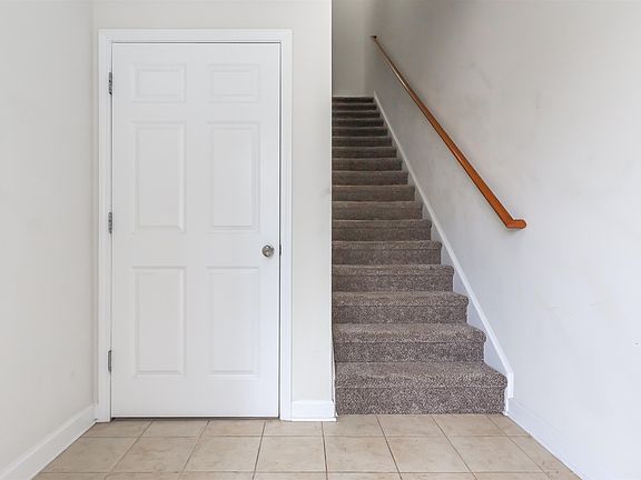 2nd image of 2954 Yancey Way Unit B