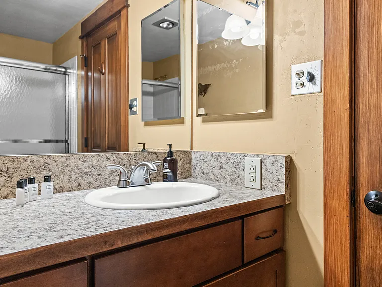 Bathroom 2