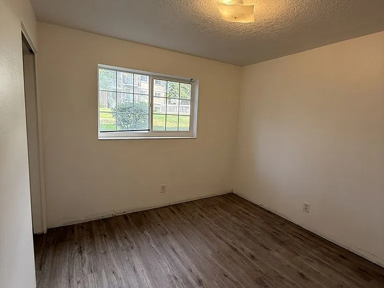 1388 N 1300 W — Photo 2