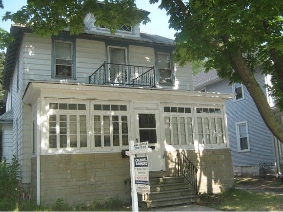1st image of 321 Ashland Ave