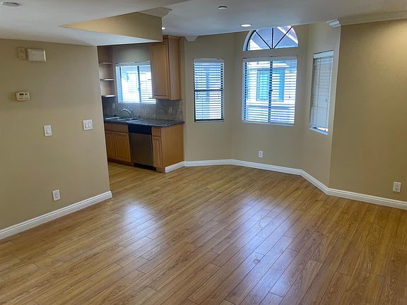 2nd image of 1245 Orange Grove Ave APT 204