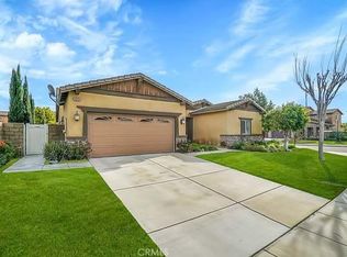 6934 Chesterfield Ct, Corona, CA 92880