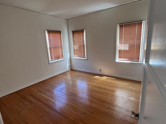 3rd image of 330 N Curson Ave #330
