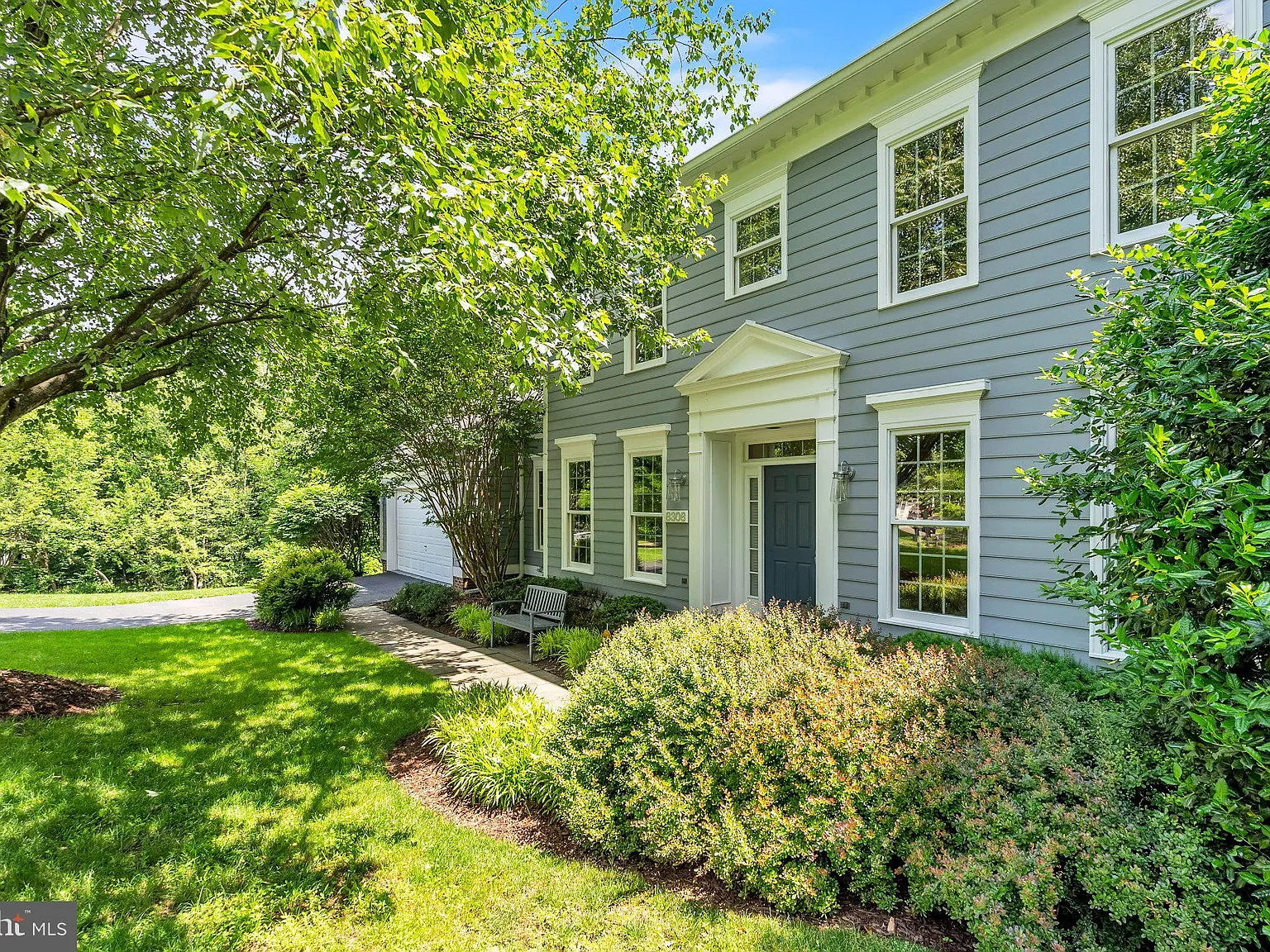 5 bed, 4.5 bath, 4067 sqft, $7,500 — Photo 3