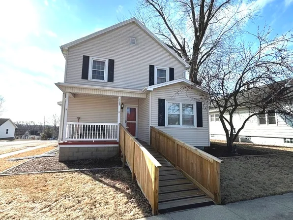 1127 Marquette St, Depue, IL 61322