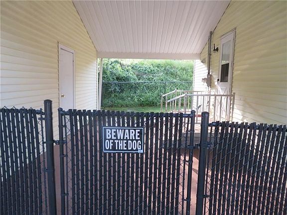 5th image of 302 3rd St