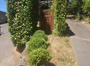 134 NW 56th St, Seattle, WA 98107