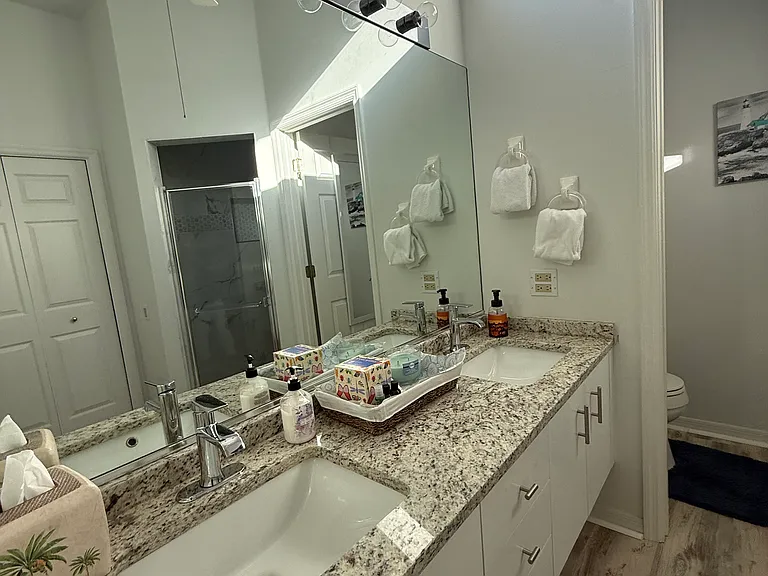 321 Lansbrook Dr — Photo 88