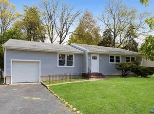 4 Dockery Dr, West Orange, NJ 07052
