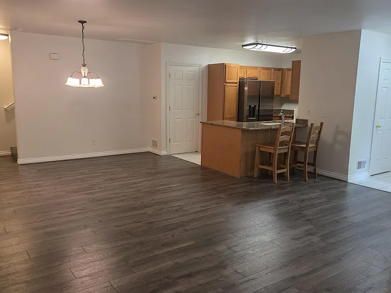 5722 Wellesley Ln — Photo 9