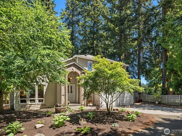 647 Edmonds Way, Edmonds, WA 98020