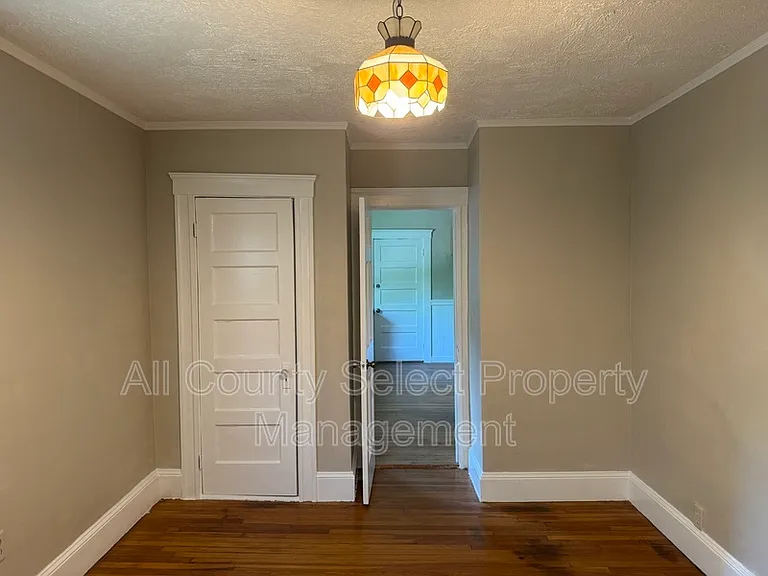 195 Jefferson Ave #1 — Photo 16