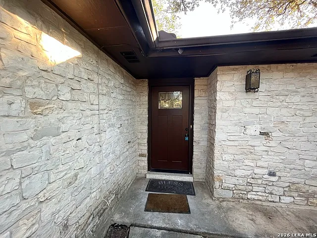 4526 Maybrook Woods — Photo 28