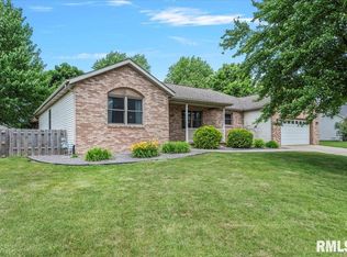 6723 Phlox Dr, Springfield, IL 62707