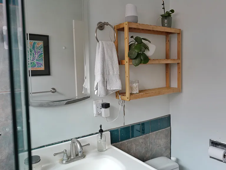 1231 Montecito Dr — Photo 13