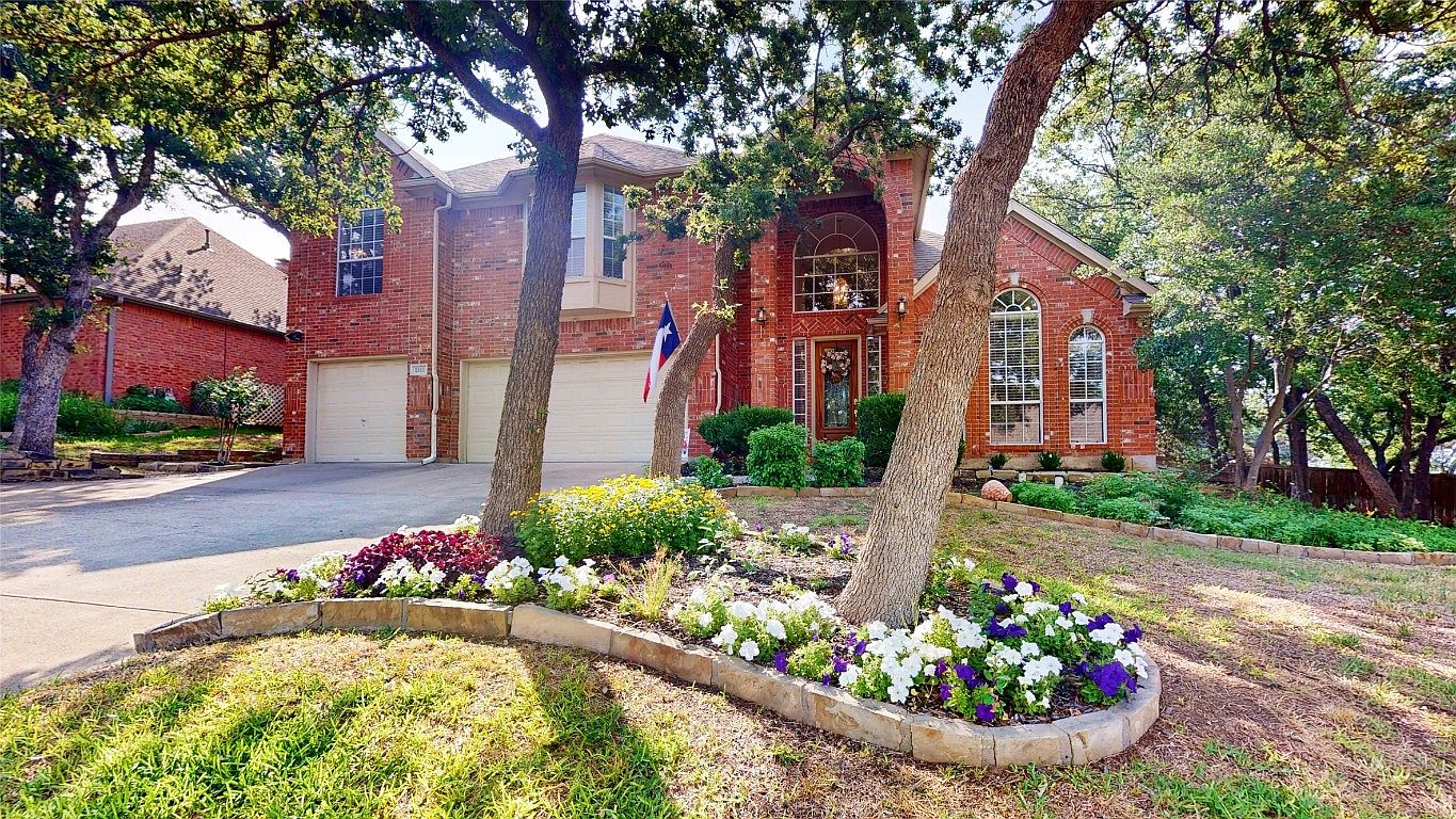 2810 Lakeside Dr, Highland Village, TX 75077 Zillow