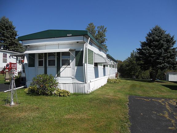 3rd image of 129 Lakeview Avenue #High Acres