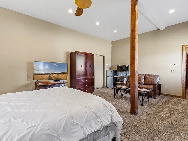 8950 W Antoinette Way — Photo 25