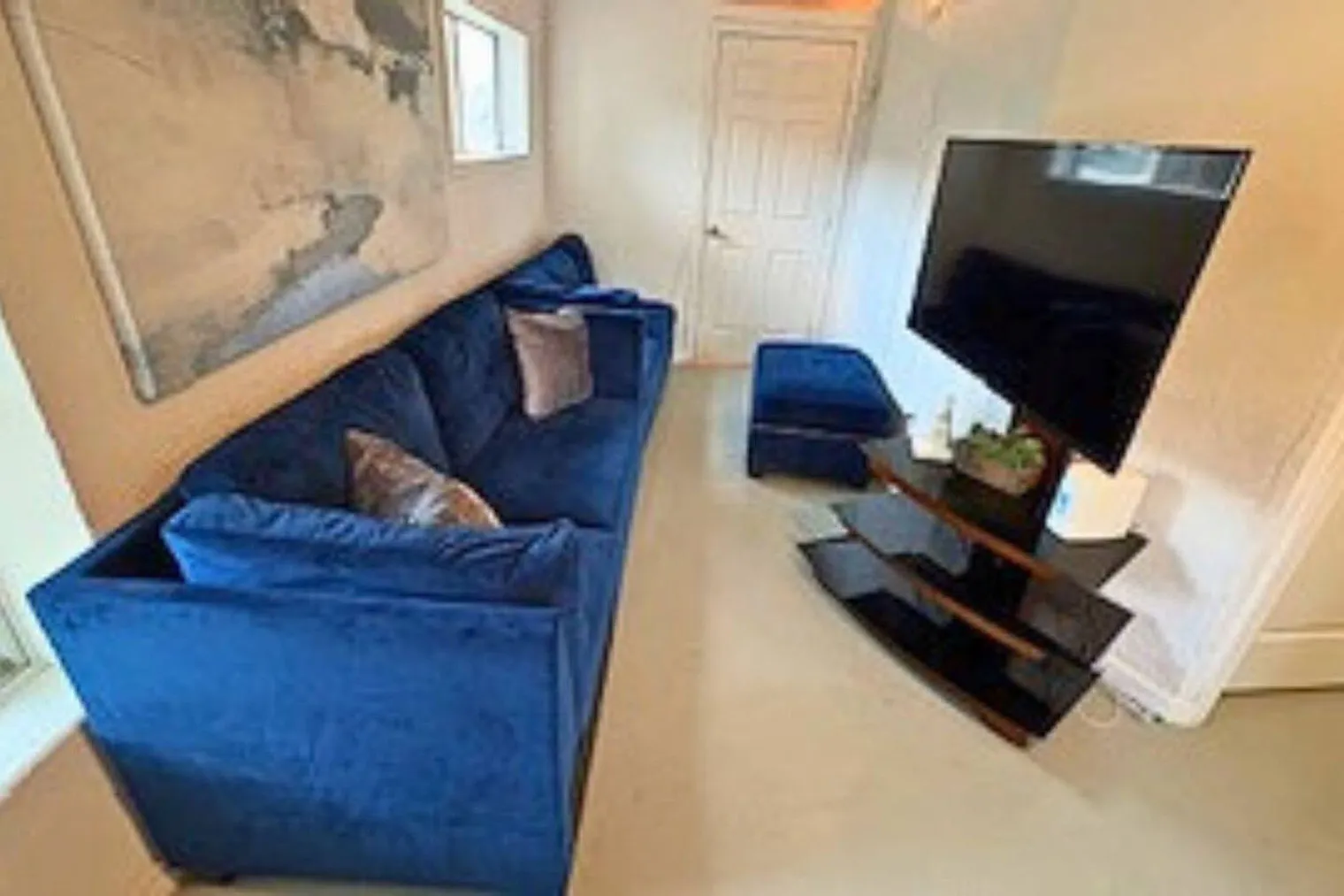 2 bed, 2.0 bath, 1420 sqft, $2,308 — Photo 2