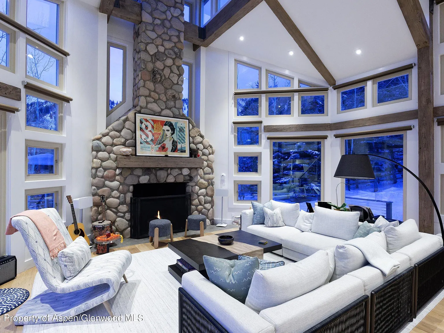 4 bed, 4.5 bath, 3178 sqft, $95,000 — Photo 3