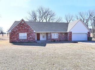 11060 Canary Ln, Claremore, OK 74017