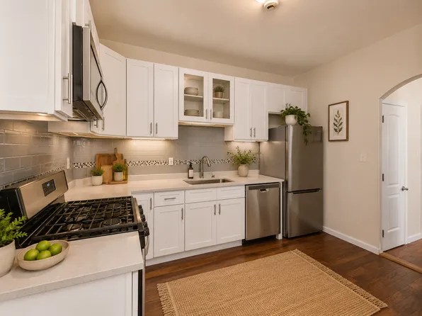 598 Eastern Parkway image 1 of 6