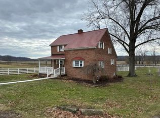 9805 State Route 250 SE, Dennison, OH 44621