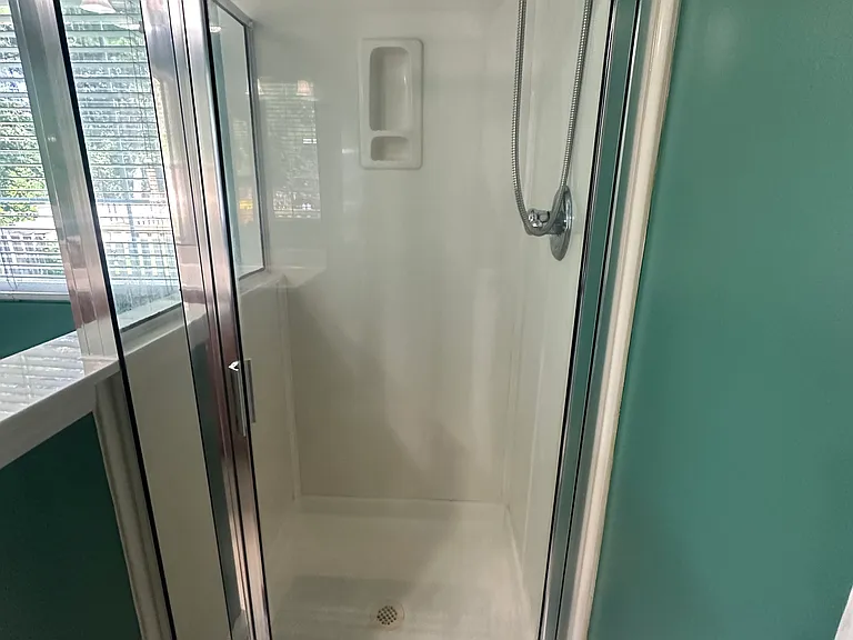 258 Killarney Trl — Photo 11