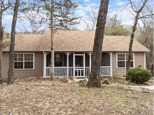 28 Hickory Ln