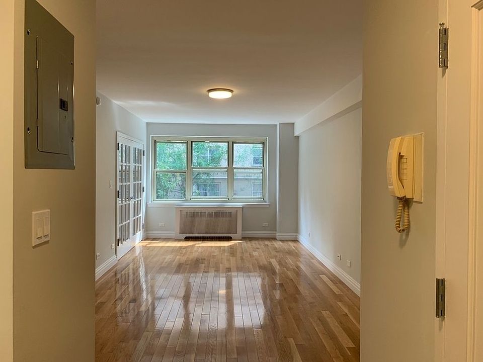 1st image of 41 Park Ave APT 2F