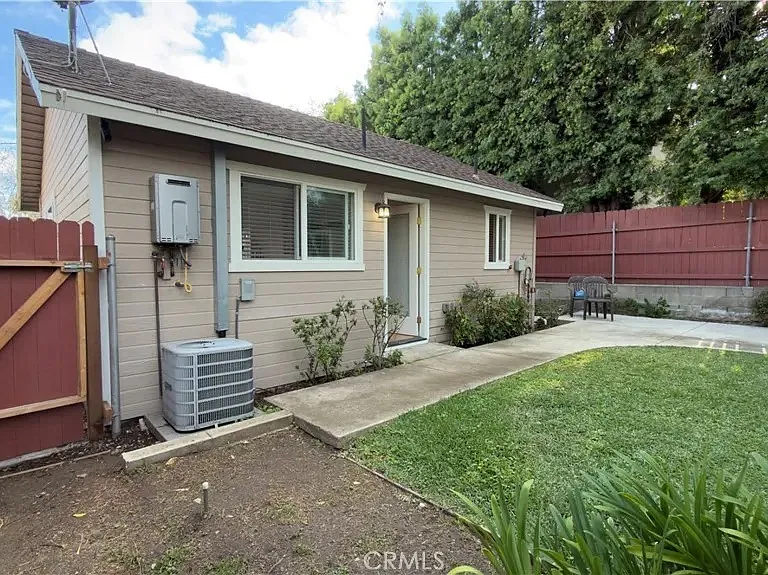 143 Esperanza Ave — Photo 22