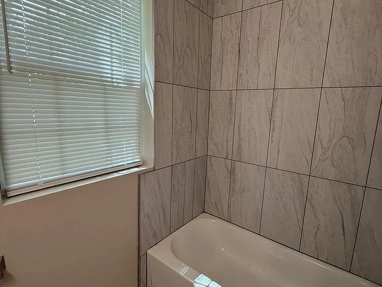 1226 School St — Photo 10