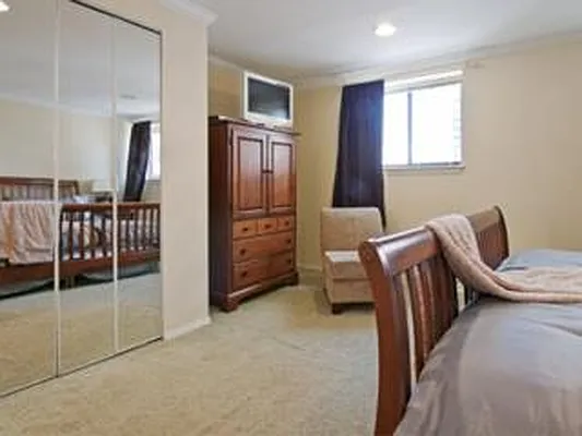 Rented by R New York | media 14