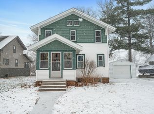 30720 Maple St, Lindstrom, MN 55045