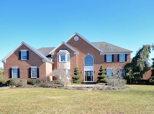 52 Zaitz Farm Rd, West Windsor, NJ 08550