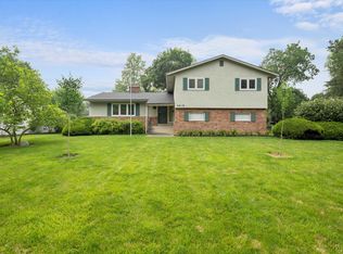 4319 Braunton Rd, Upper Arlington, OH 43220
