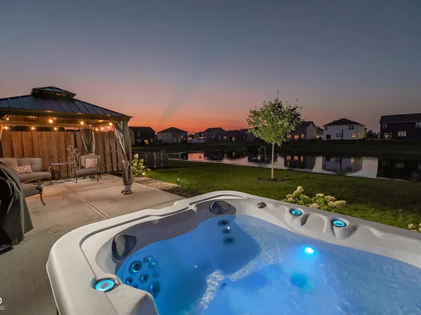 1962 Fairmount Dr, Greenfield, IN 46140