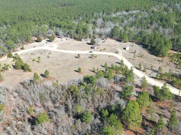 Silas Ln, Hartsville, SC 29550