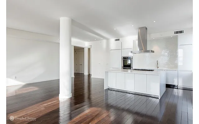 Rented by Douglas Elliman | media 16