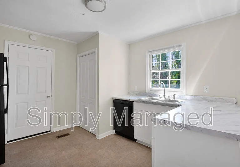 7262 Ryan St — Photo 16
