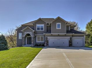 12027 NW 70th St, Kansas City, MO 64152